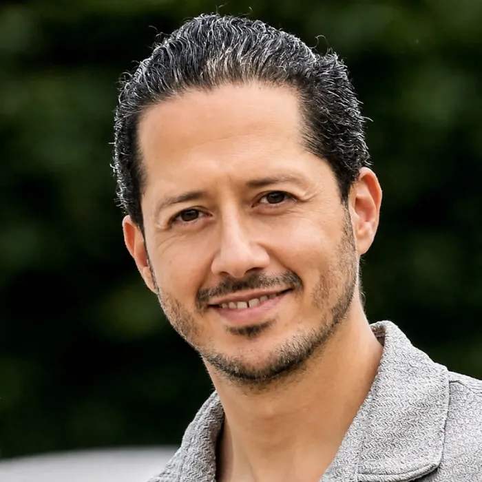 Cliff Merayah